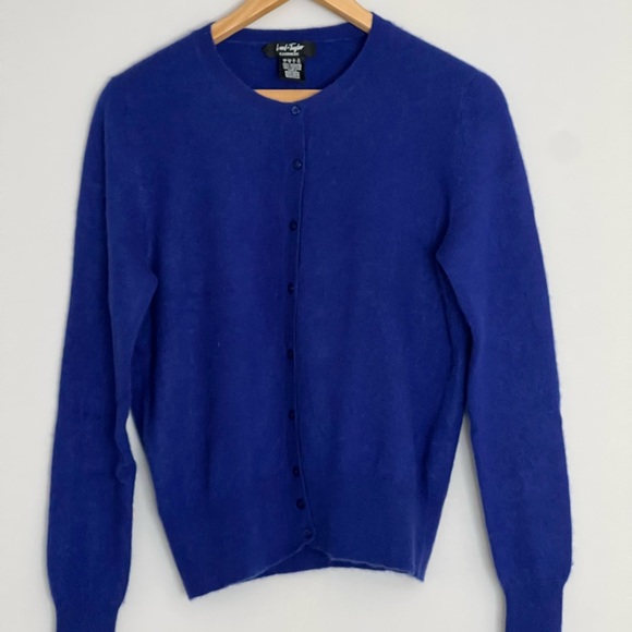 Lord and Taylor 100% Cashmere Sweater S - Picture 4 of 5